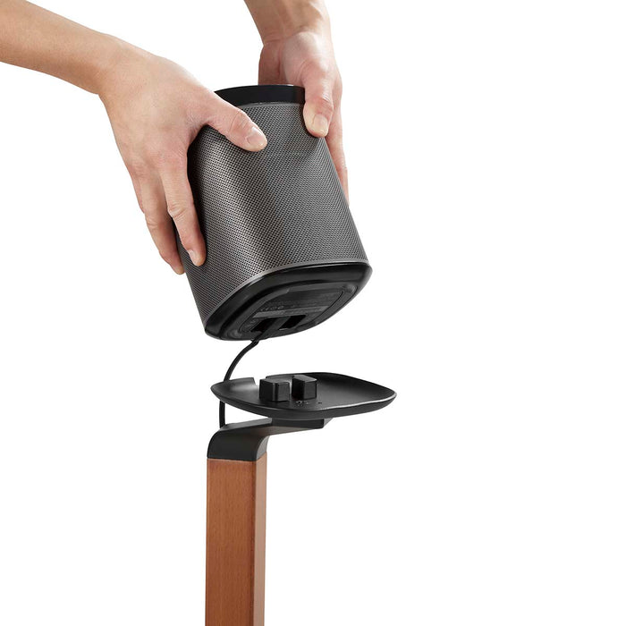 Scandinavian Design Lautsprecherhalterung für Sonos One, One SL & PLAY:1 - Holz/Metall-Ständer mit Kabelführung und Vibrationsdämpfung.